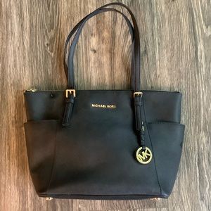 Black Michael Kors tote bag